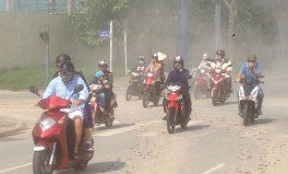 Nồng độ bụi cao trong không khí ảnh hưởng sức khỏe thế nào?